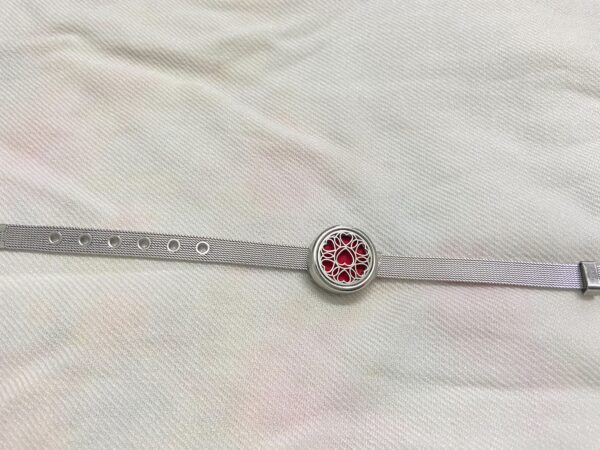 Aromadiffuser watch strap bracelet (silver, heart flower) - Image 2