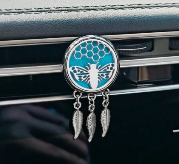 Aromadiffuser car clip dangling air freshner (silver, honeybee)