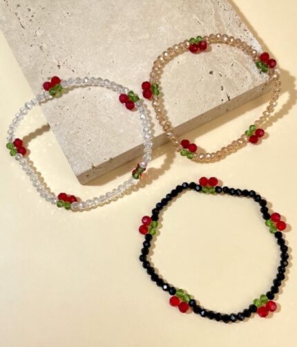 Crystal beaded boho cherry bracelet (tranzy beige)