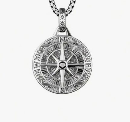 Retro Viking Compass pendant necklace