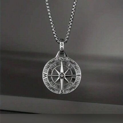 Retro Viking Compass pendant necklace
