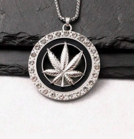 Rhinestone studded hollow leaf pendant necklace