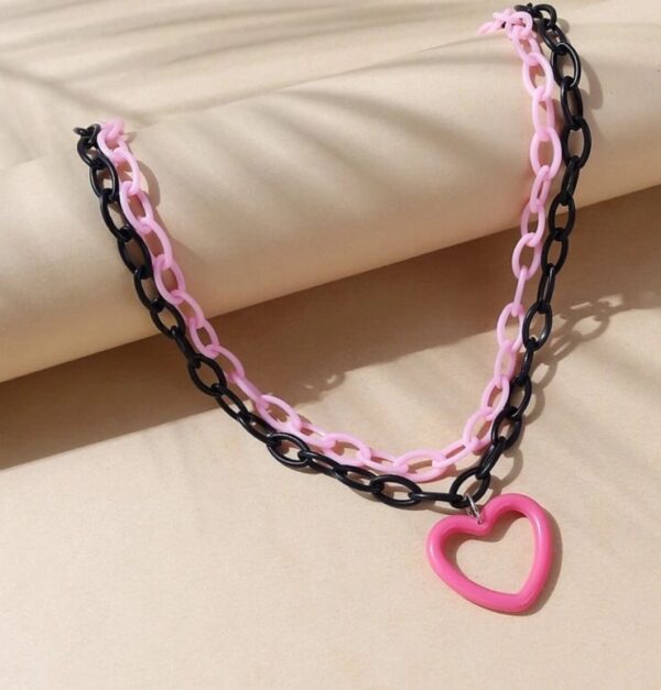 Resin color block chain heart necklace (black pink)