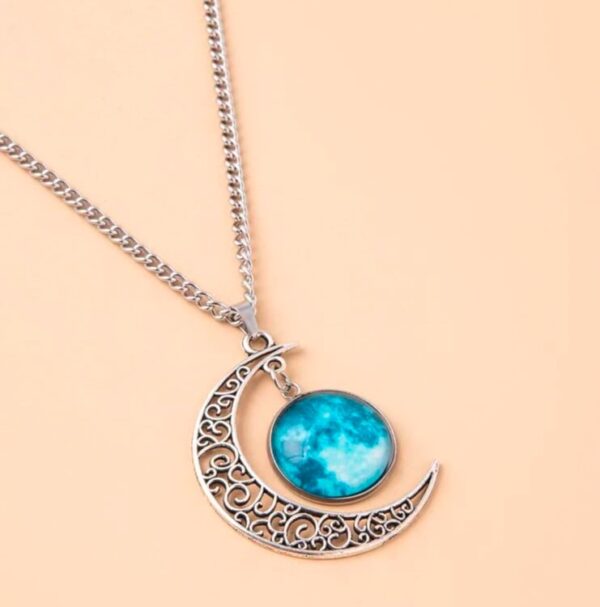 Moon glow in the dark pendant necklace - Image 3
