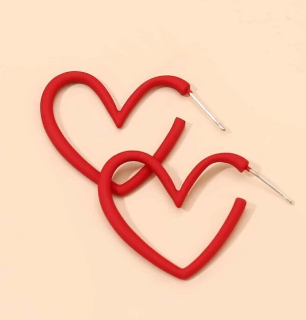 Heart shaped hoops (red)