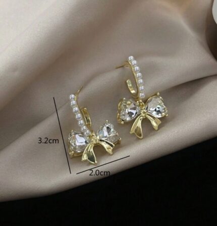 Luxury butterfly faux pearl earrings