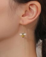 Honeybee copper thread earrings