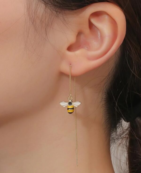 Honeybee copper thread earrings