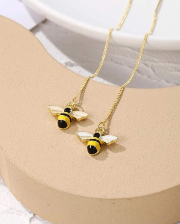 Honeybee copper thread earrings - Image 2