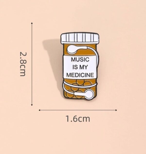 Music is my medicine brooch pin badge - Image 2