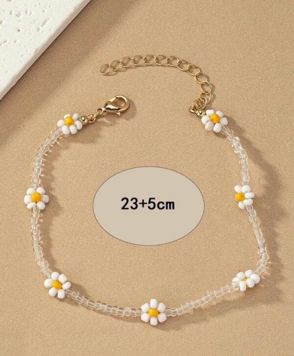 Daisy glass beaded floral anklet - Image 2